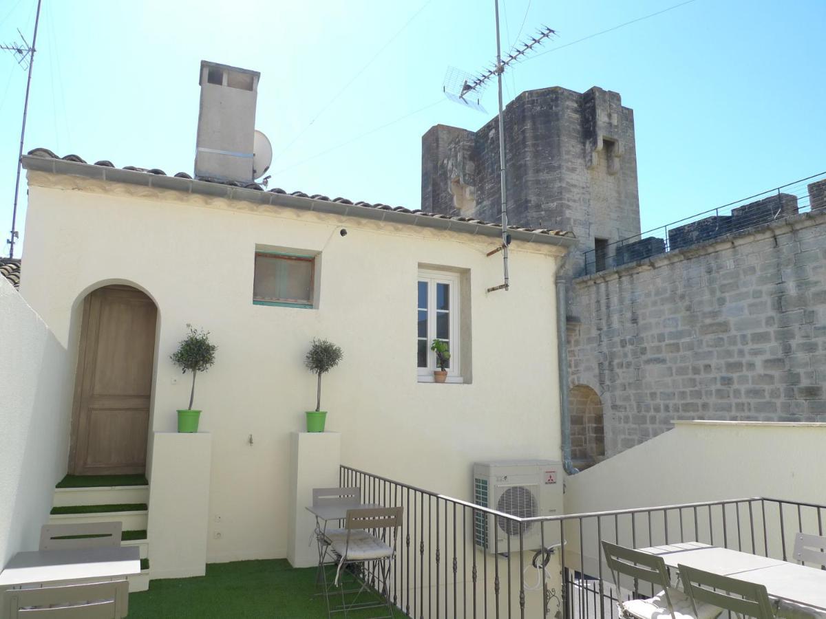 Ô 36 Rempart Sud B&B Aigues-Mortes Bagian luar foto