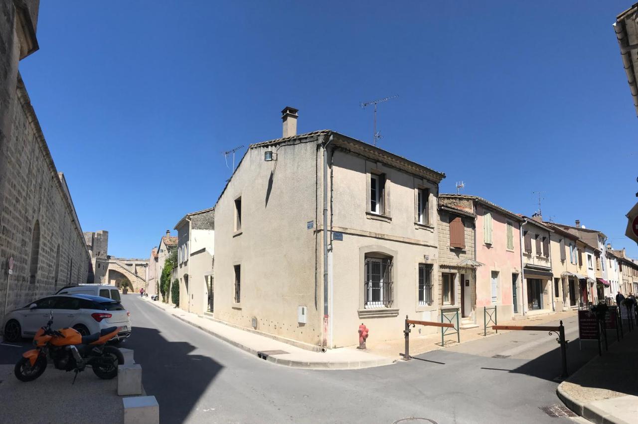 Ô 36 Rempart Sud B&B Aigues-Mortes Bagian luar foto